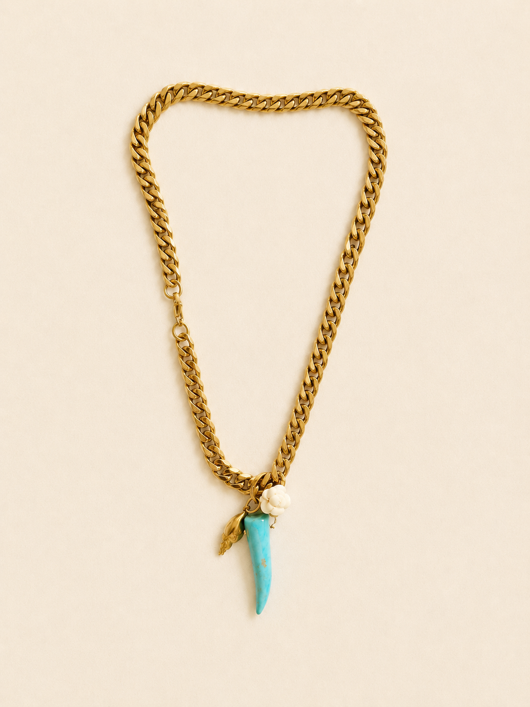 le collier turquesa charm
