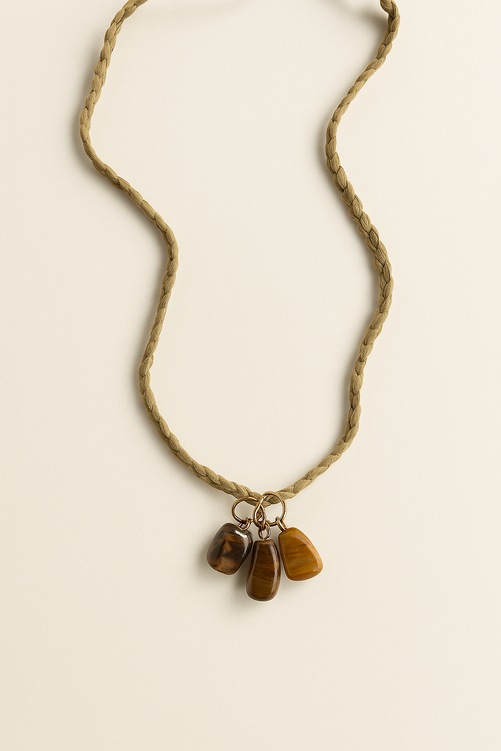Collar cordón piedras