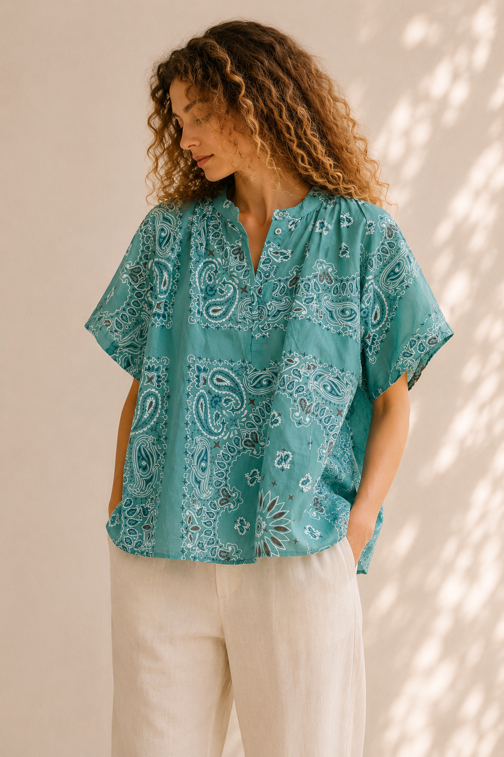 la shirt blue bandana