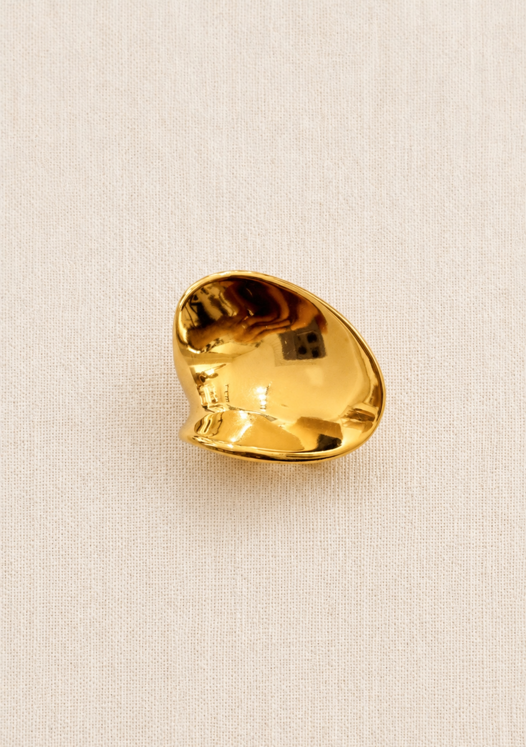 le ring ondulé doré
