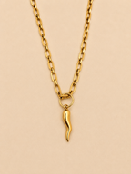 le charm chili gold
