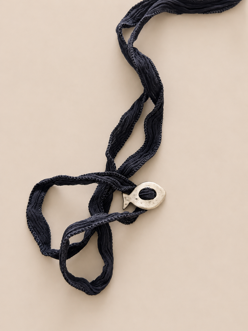 le bracelet poisson navy