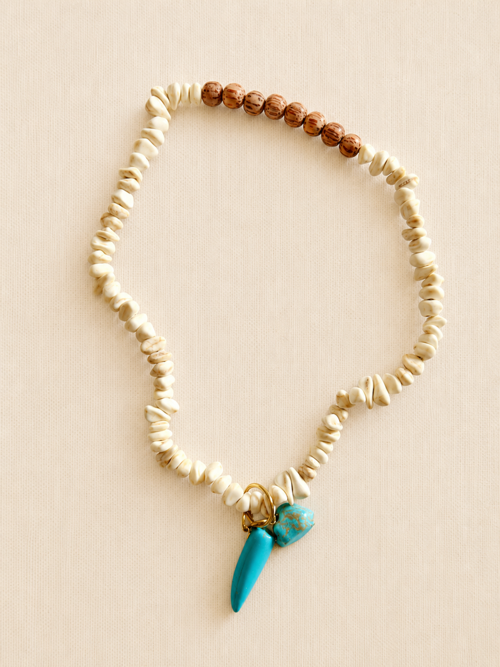 le collier short coral