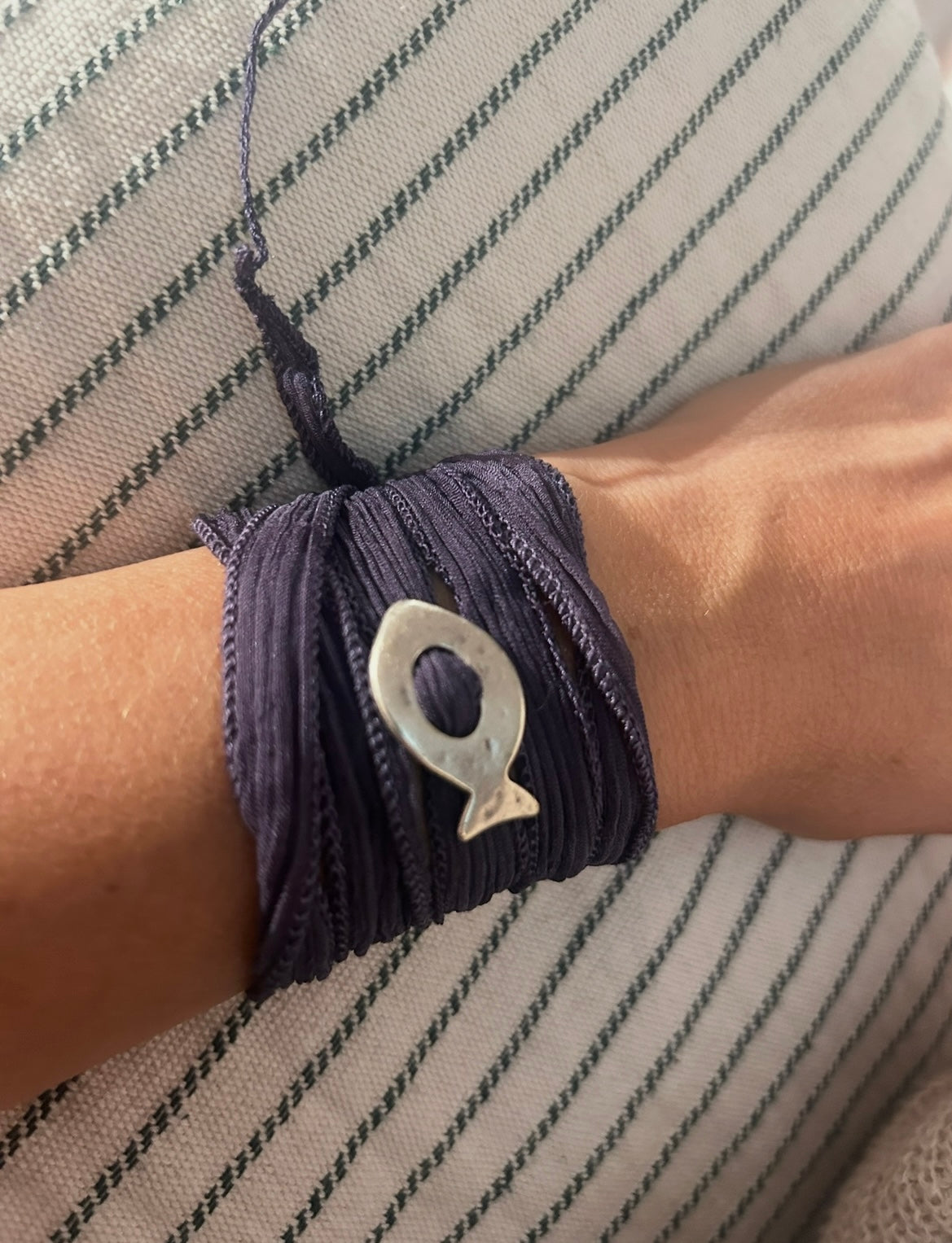 le bracelet poisson navy