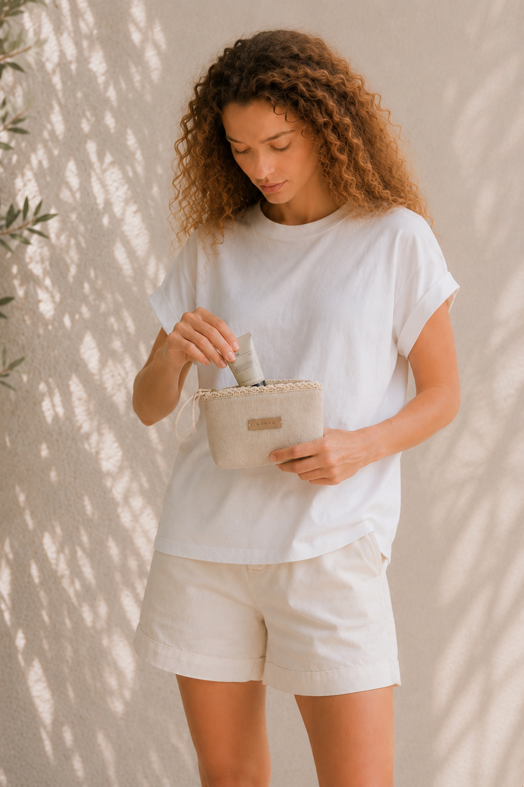 le crochet make up bag