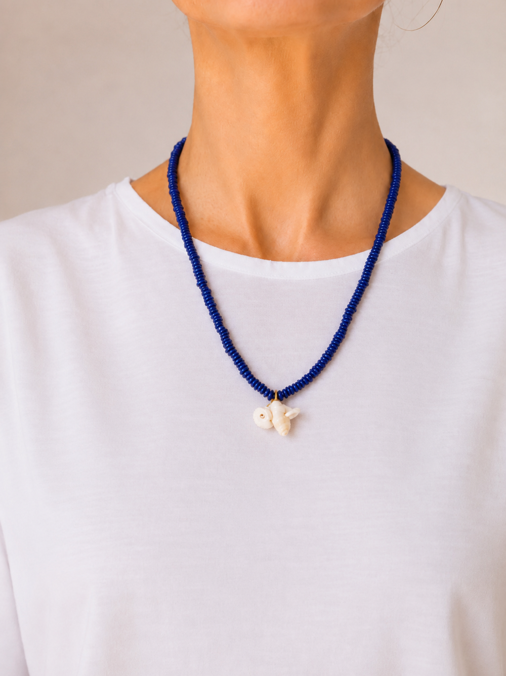 le collier cristal cobalt