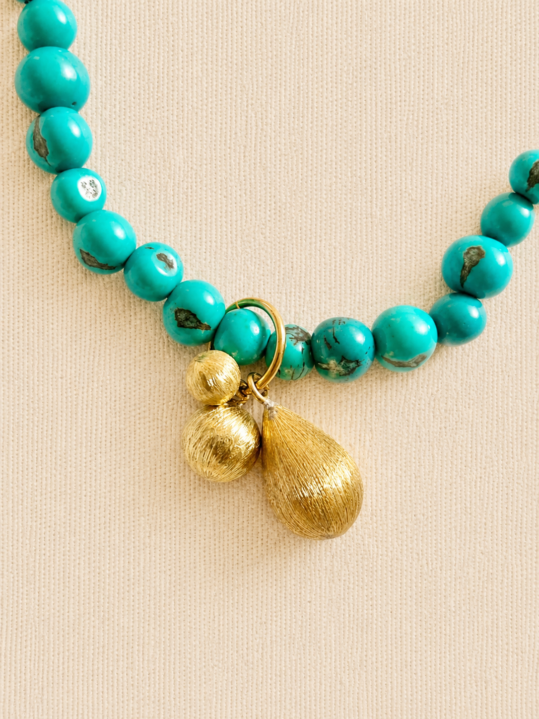 le collier charms azul