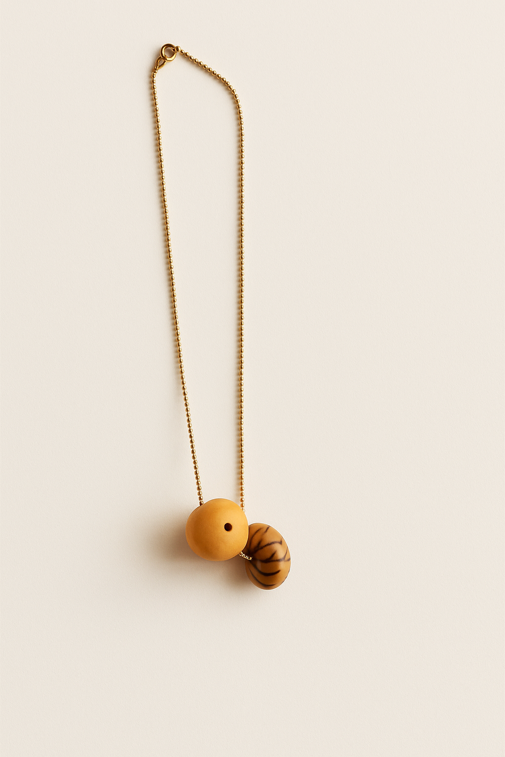 Collar seeds honey